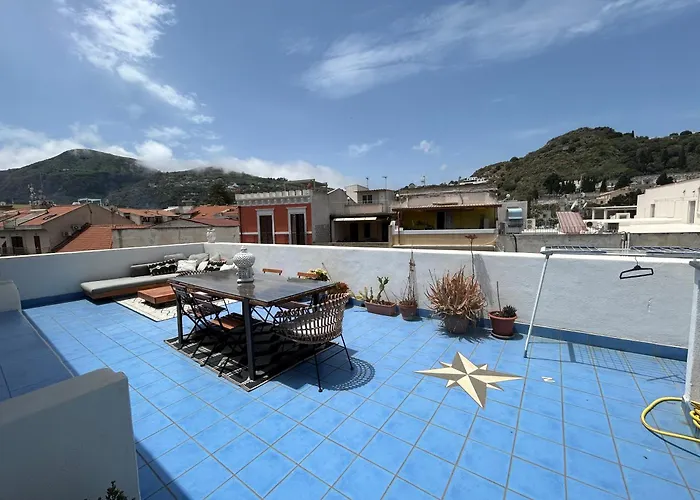 Casa Luna